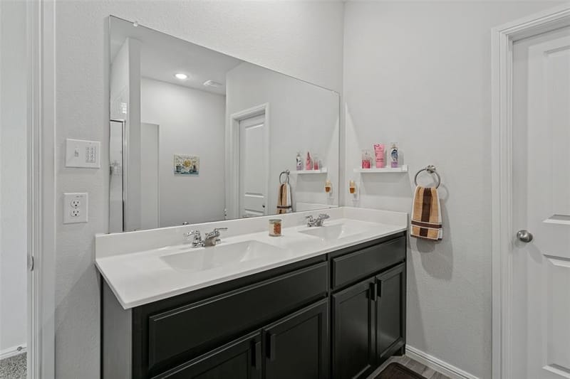 9653 Calhoun Falls Drive, Fort Worth TX 76108 - Photo 12