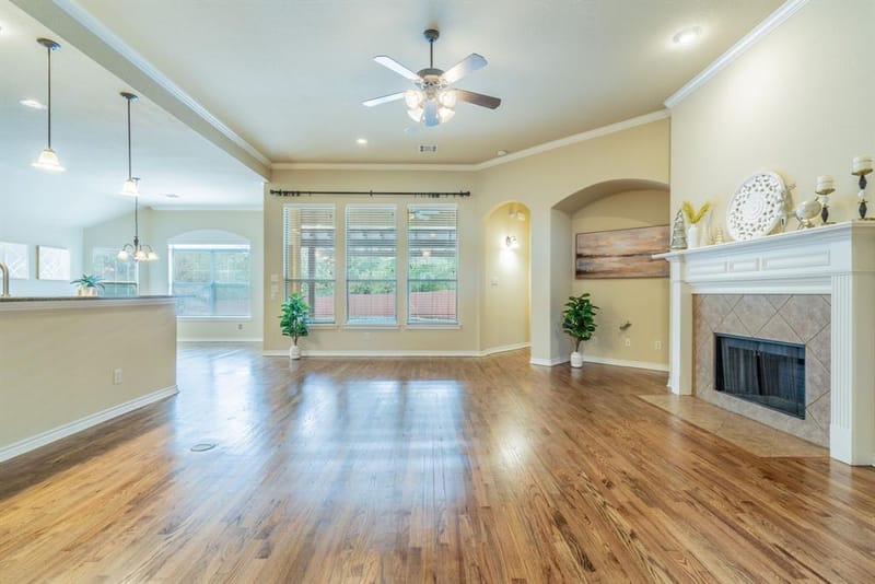 1805 Vista Royale Court, Fort Worth TX 76108 - Photo 3
