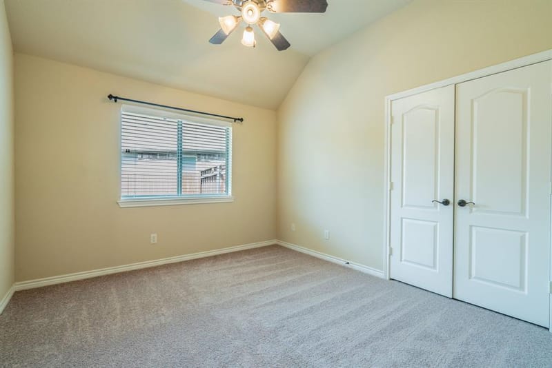 1805 Vista Royale Court, Fort Worth TX 76108 - Photo 15
