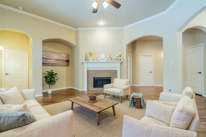 1805 Vista Royale Court, Fort Worth TX 76108 - Photo 4