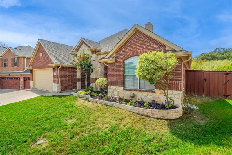 1805 Vista Royale Court, Fort Worth TX 76108 - Photo 21