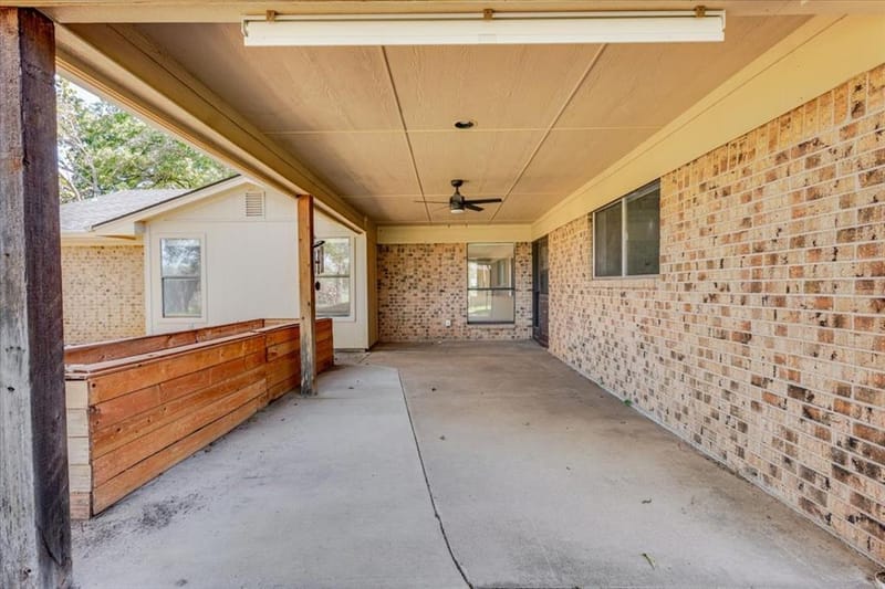 8105 Ravenswood Road, Granbury TX 76049 - Photo 19