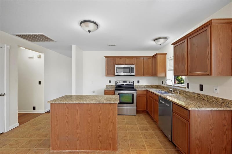 4506 Falcon Drive, Sherman TX 75092 - Photo 8