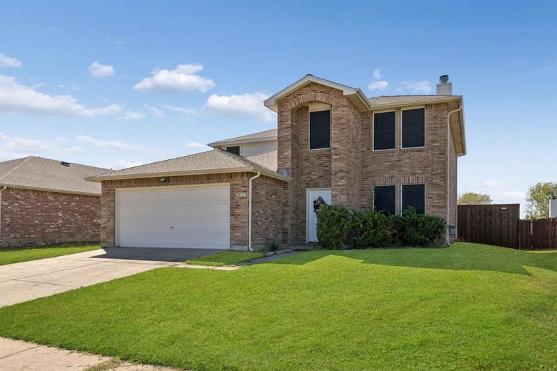 2612 Horizon Way, Little Elm TX 75068 - Photo 2