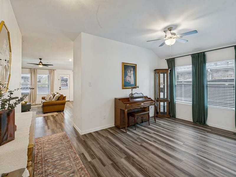 5513 Baker Creek Road, Fort Worth TX 76126 - Photo 4