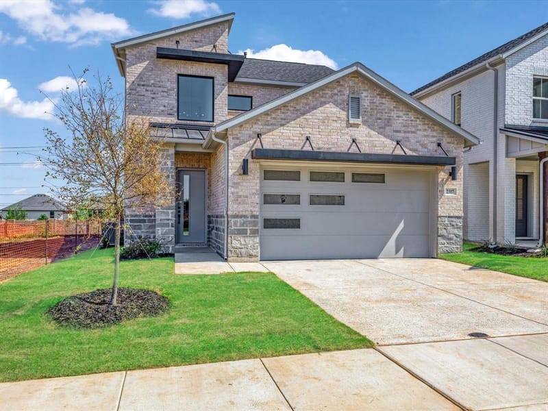 2317 Peters Colony Drive, Little Elm TX 75036 - Photo 2