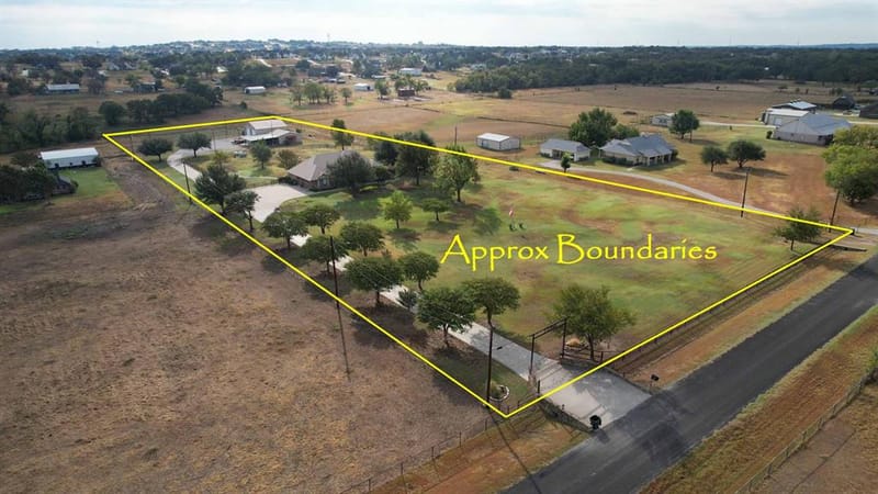 272 Edward Farris Road, Weatherford TX 76085