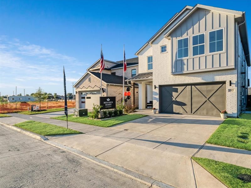 2313 Peters Colony Drive, Little Elm TX 75036 - Photo 2