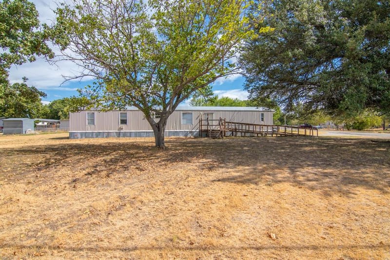 102 Live Oak Road, Early TX 76802 - Photo 4