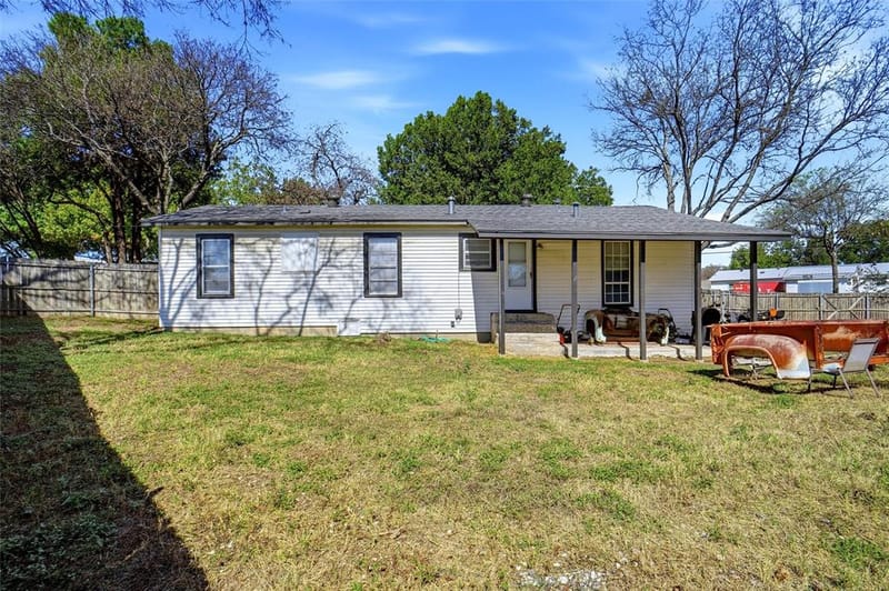 2900 Broadview Drive, Sansom Park TX 76114 - Photo 13