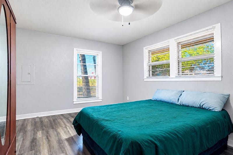 2900 Broadview Drive, Sansom Park TX 76114 - Photo 9
