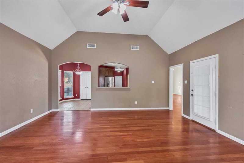 706 Meadowview, Cleburne TX 76033 - Photo 12