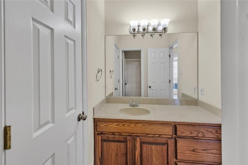 706 Meadowview, Cleburne TX 76033 - Photo 28