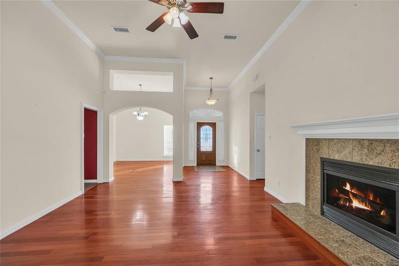 706 Meadowview, Cleburne TX 76033 - Photo 9