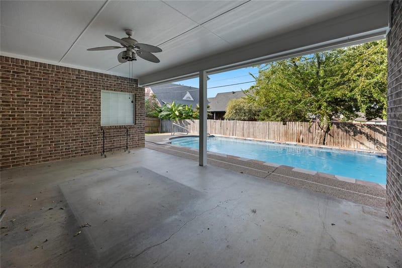 706 Meadowview, Cleburne TX 76033 - Photo 38