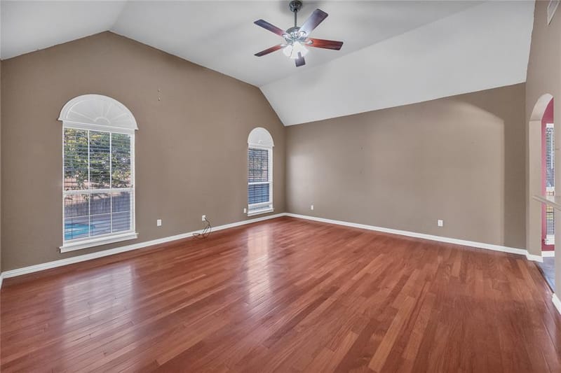 706 Meadowview, Cleburne TX 76033 - Photo 10