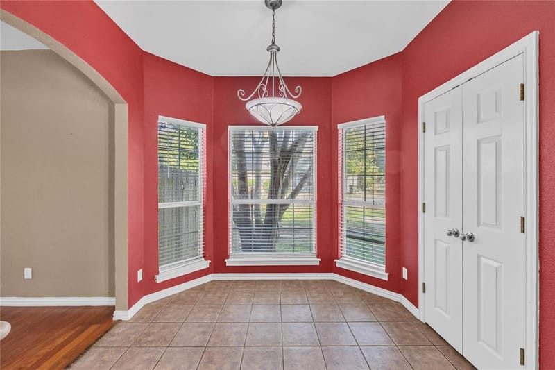 706 Meadowview, Cleburne TX 76033 - Photo 15