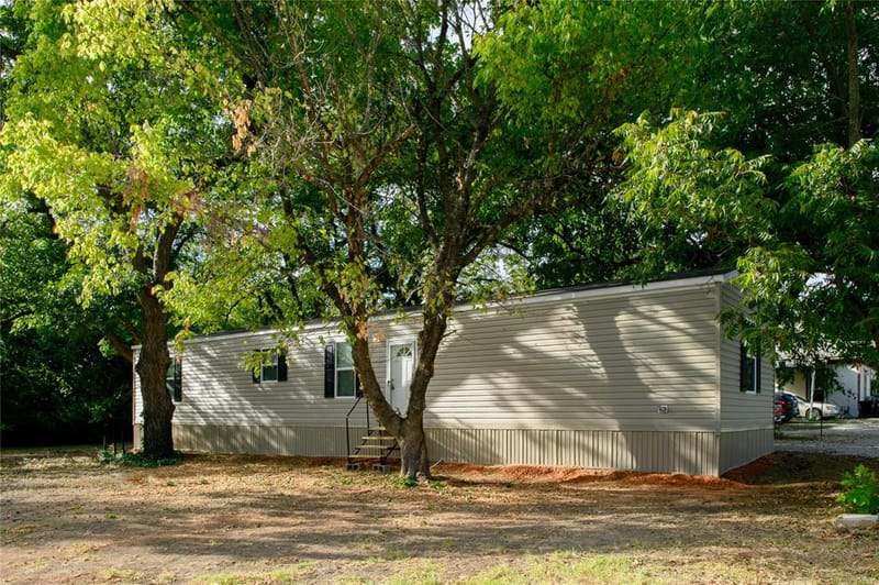 316 S Main Street, Sadler TX 76264
