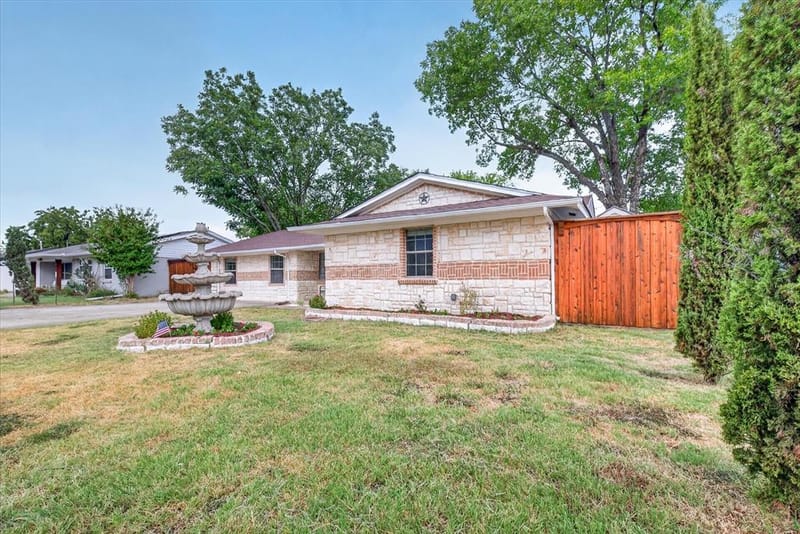 2983 Amber Lane, Farmers Branch TX 75234 - Photo 13