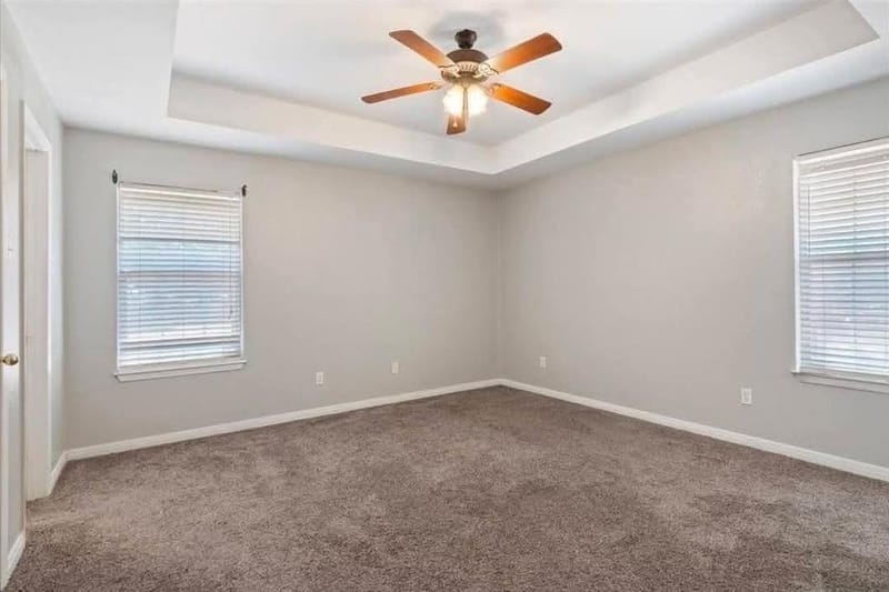 706 Rolling Hills Drive, Hewitt TX 76643 - Photo 7