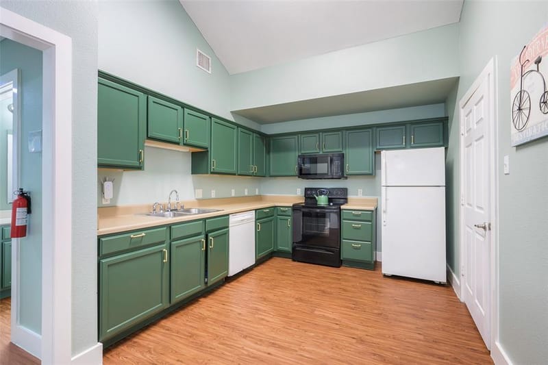 1226 E Woodin Boulevard, Dallas TX 75216 - Photo 12