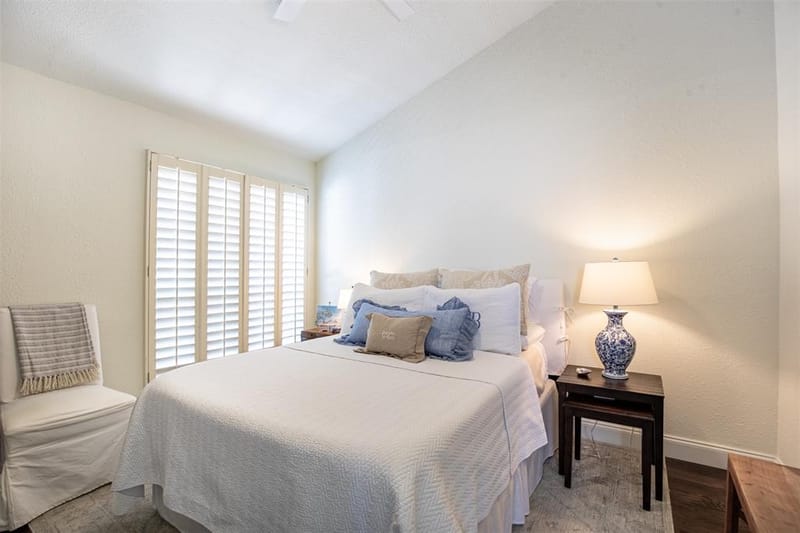 4015 Holland Avenue # 106, Dallas TX 75219 - Photo 14