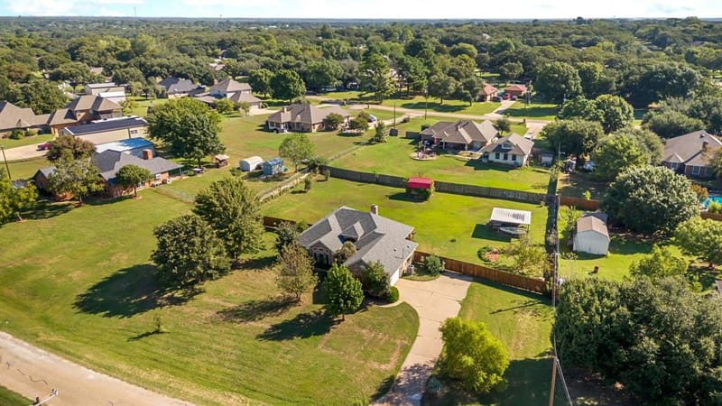 2609 Castle Road, Burleson TX 76028 - Photo 29
