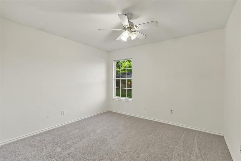 304 Sage Trail, Springtown TX 76082 - Photo 16