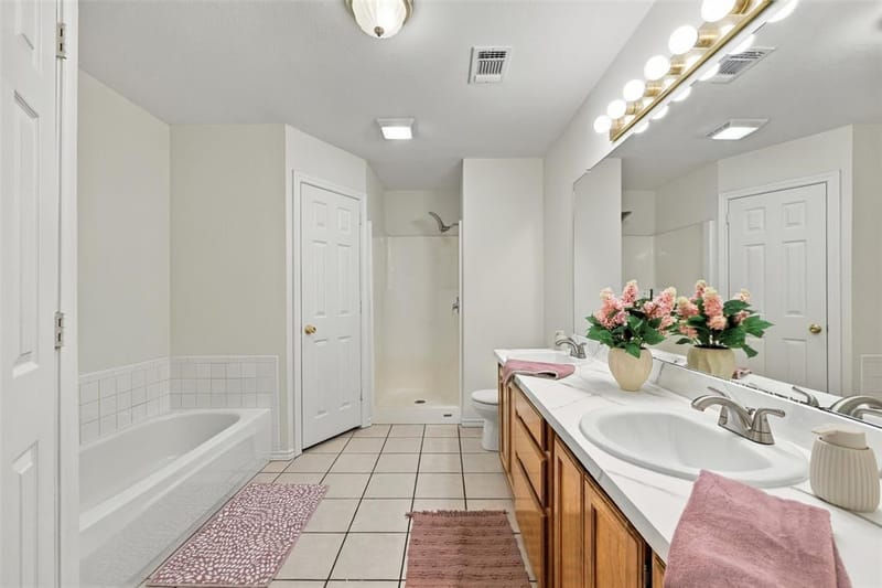 304 Sage Trail, Springtown TX 76082 - Photo 14