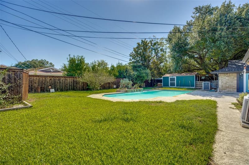 6401 Stonewall Street, Greenville TX 75402 - Photo 36