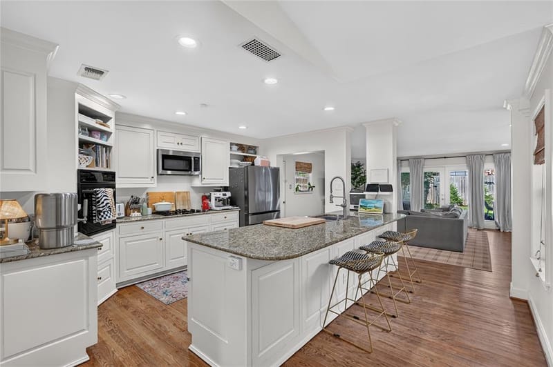 4639 Elsby Avenue, Dallas TX 75209 - Photo 15