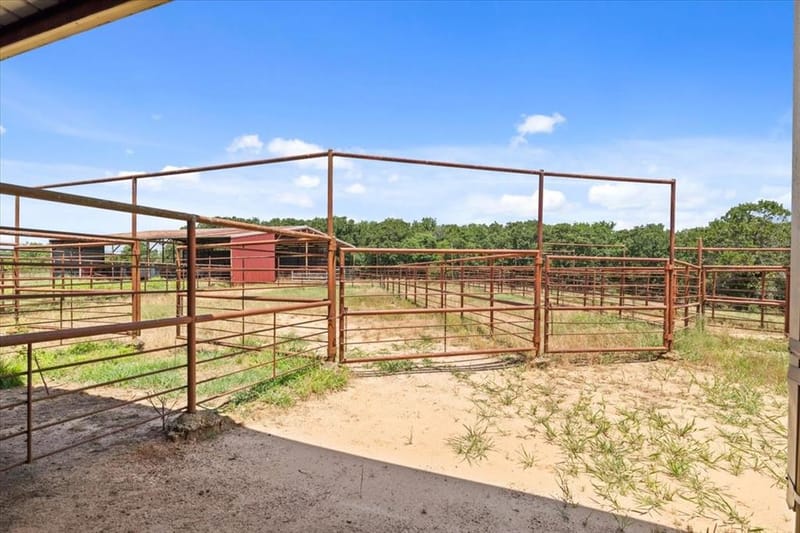 502 County Road 42520, Paris TX 75462 - Photo 39