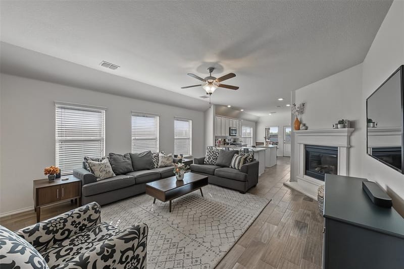 5833 Dew Plant Way, Fort Worth TX 76123 - Photo 8