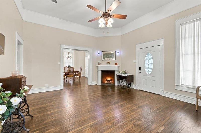 806 W Gandy Street, Denison TX 75020 - Photo 6