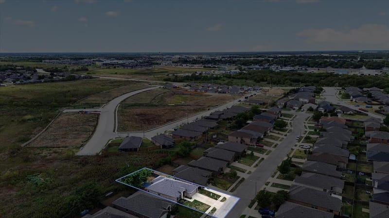 1413 Thibodaux Drive, Greenville TX 75402 - Photo 27