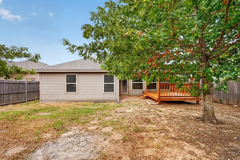 1413 Thibodaux Drive, Greenville TX 75402 - Photo 31
