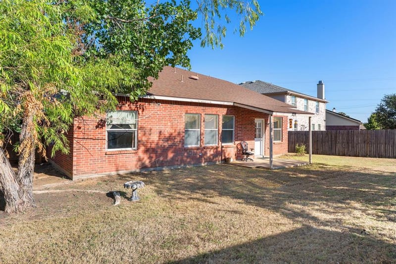 6308 St James Place, Denton TX 76210 - Photo 32