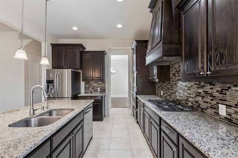 2707 Point Vista Drive, Lewisville TX 75067 - Photo 10