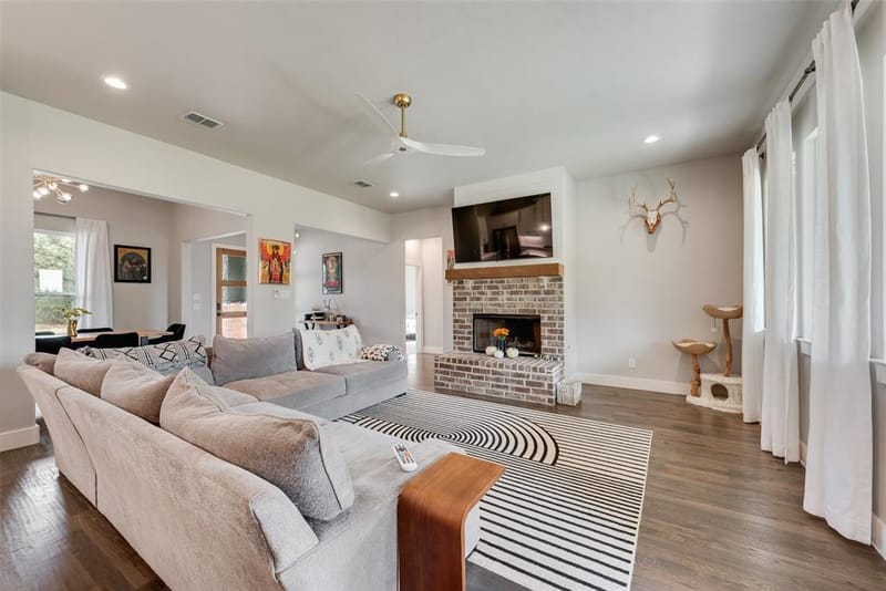 301 Sharla Smelley Road, Weatherford TX 76088 - Photo 9