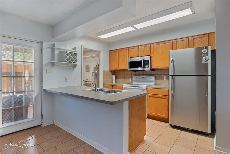 319 John Wesley Boulevard, Bossier City LA 71112 - Photo 8