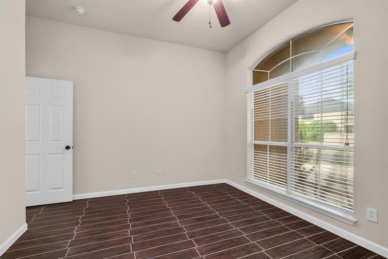 10108 Parker Springs Drive, Waco TX 76708 - Photo 6