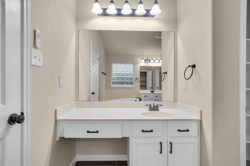 10108 Parker Springs Drive, Waco TX 76708 - Photo 24