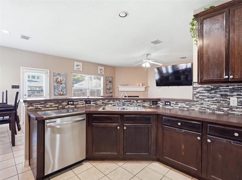 2159 Fair Weather Drive, Lancaster TX 75146 - Photo 7