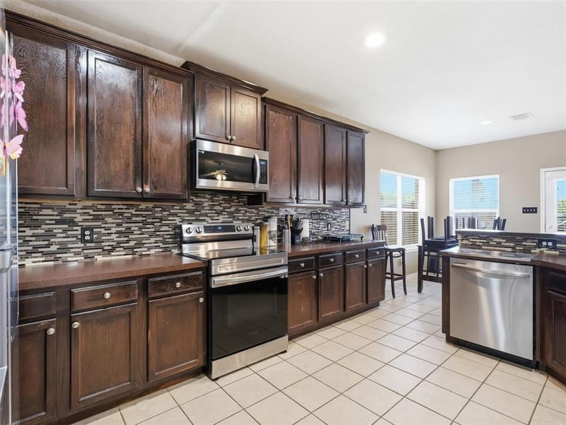 2159 Fair Weather Drive, Lancaster TX 75146 - Photo 3