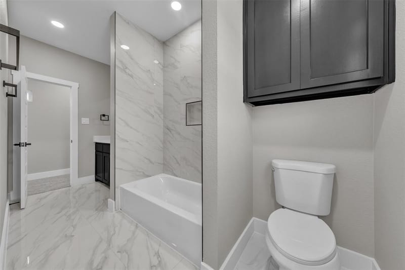 225 Nw 16th Street, Grand Prairie TX 75050 - Photo 20