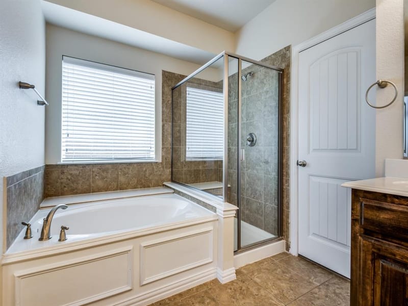 2405 Playa Del Mar Drive, Little Elm TX 75068 - Photo 13