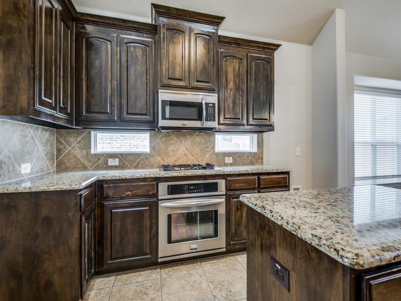 2405 Playa Del Mar Drive, Little Elm TX 75068 - Photo 9