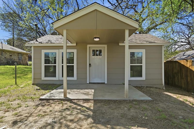 613 Bryan Street, Weatherford TX 76086