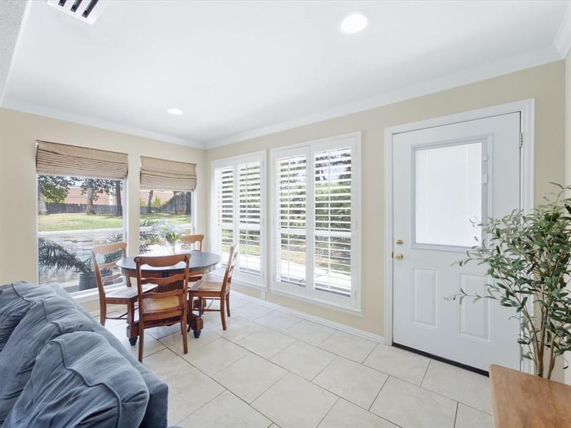 5024 Pointclear Court, Arlington TX 76017 - Photo 12