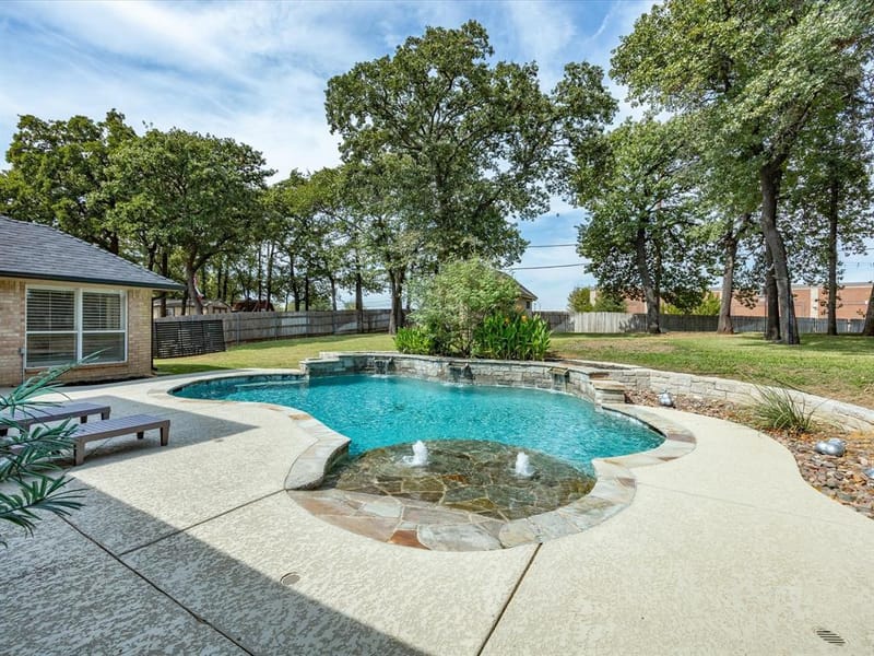 5024 Pointclear Court, Arlington TX 76017 - Photo 36